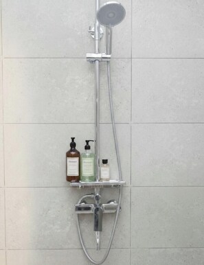 Room - Nungwi Turtle Cave Resort (Nungwi)