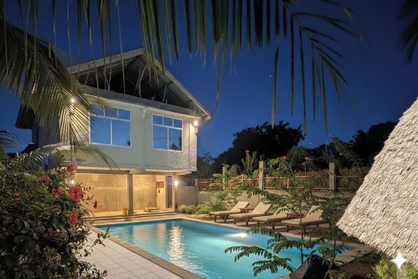 Pool - Nungwi Turtle Cave Resort (Nungwi)