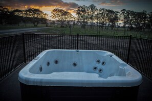 Room - Pomonal Estate (Pomonal)