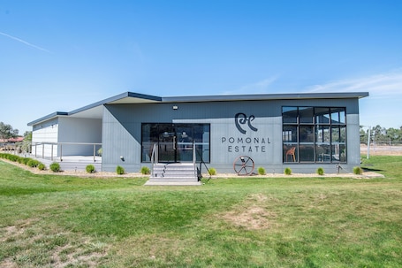 Vista da propriedade. Pomonal Estate