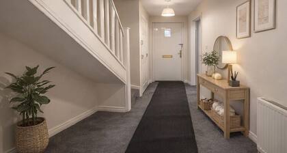 Sleeps 9- Garden- Parking- WiFi- Near uea and nnuh