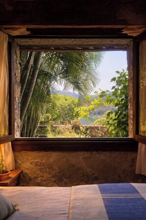 Comfort Room, Lake View | Free WiFi - La Casa del Guamúchil  (Tequesquitengo)