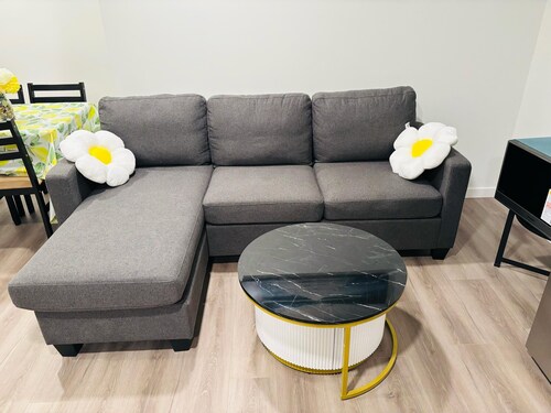 Private room in home in Winnipeg, Canada