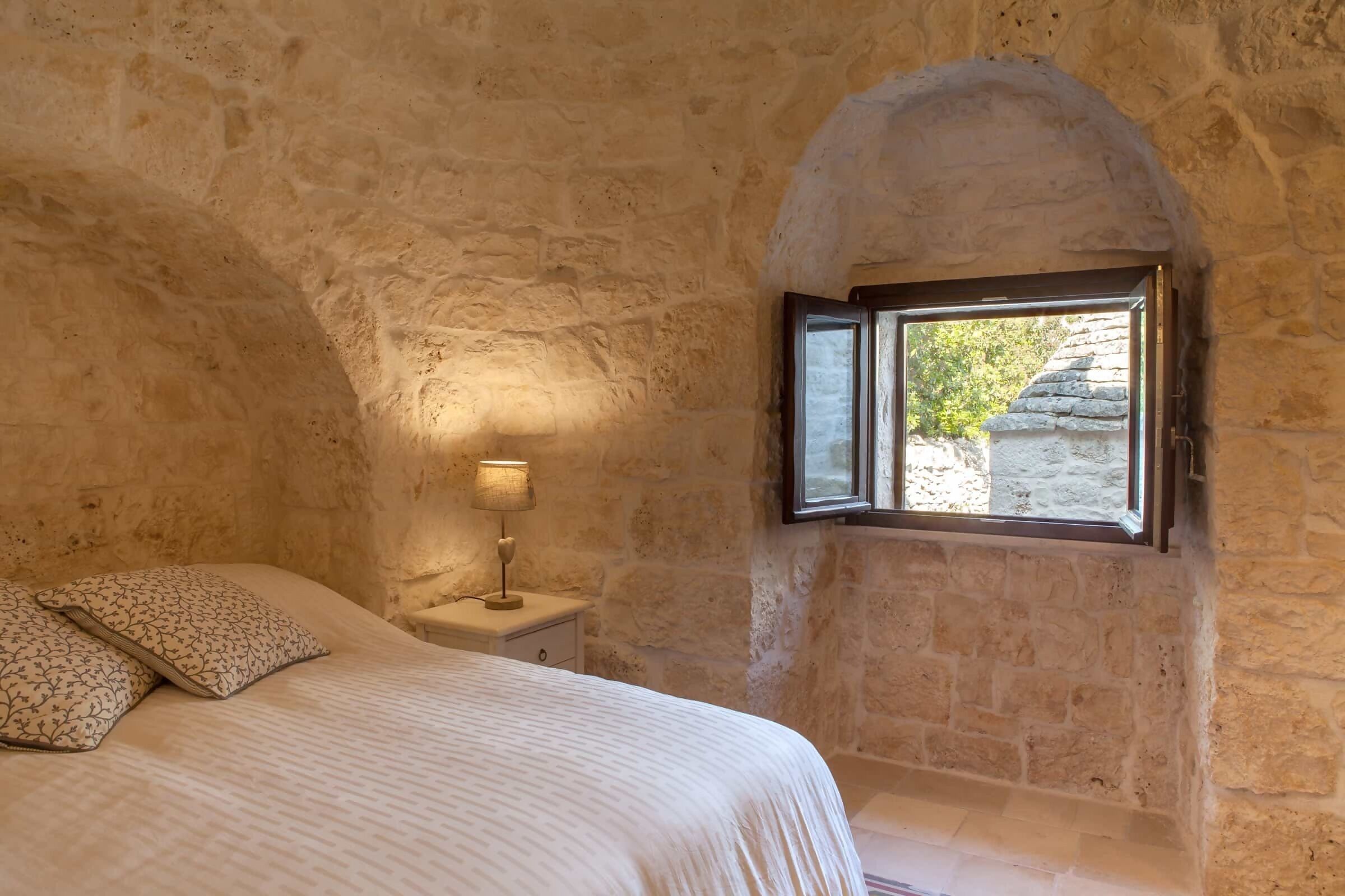 Tabla de planchar con plancha, cuna de viaje y wifi gratis 