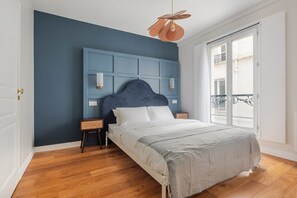 2 chambres, fer et planche à repasser, Wi-Fi, draps fournis