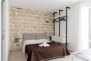 1 bedroom, free WiFi, bed sheets - Sky D'Alcamo Diamond (Alcamo)