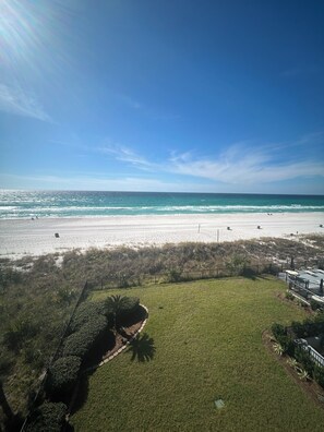 Beach - Cozy 1-bedroom condo located on the beach (Panama City Beach)