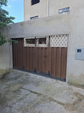 Exterior detail - Confort Suite 01 (Contagem)