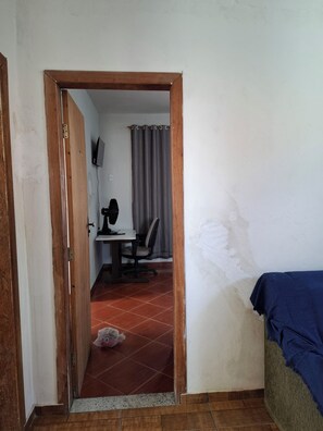 Unclassified image, 4 of 18, button - Confort Suite 01 (Contagem)