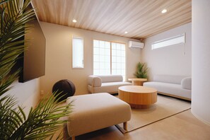 Oklassificerad bild, 5 av 115, knapp