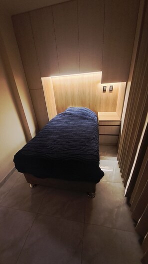 3 habitaciones, tabla de planchar con plancha y wifi gratis 