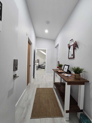 Cozy Studio - Centrally located near beaches, supermarkets and restaurants.