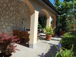 Outdoor dining - Ginkgo 1 by Interhome (Pula/Banjole)