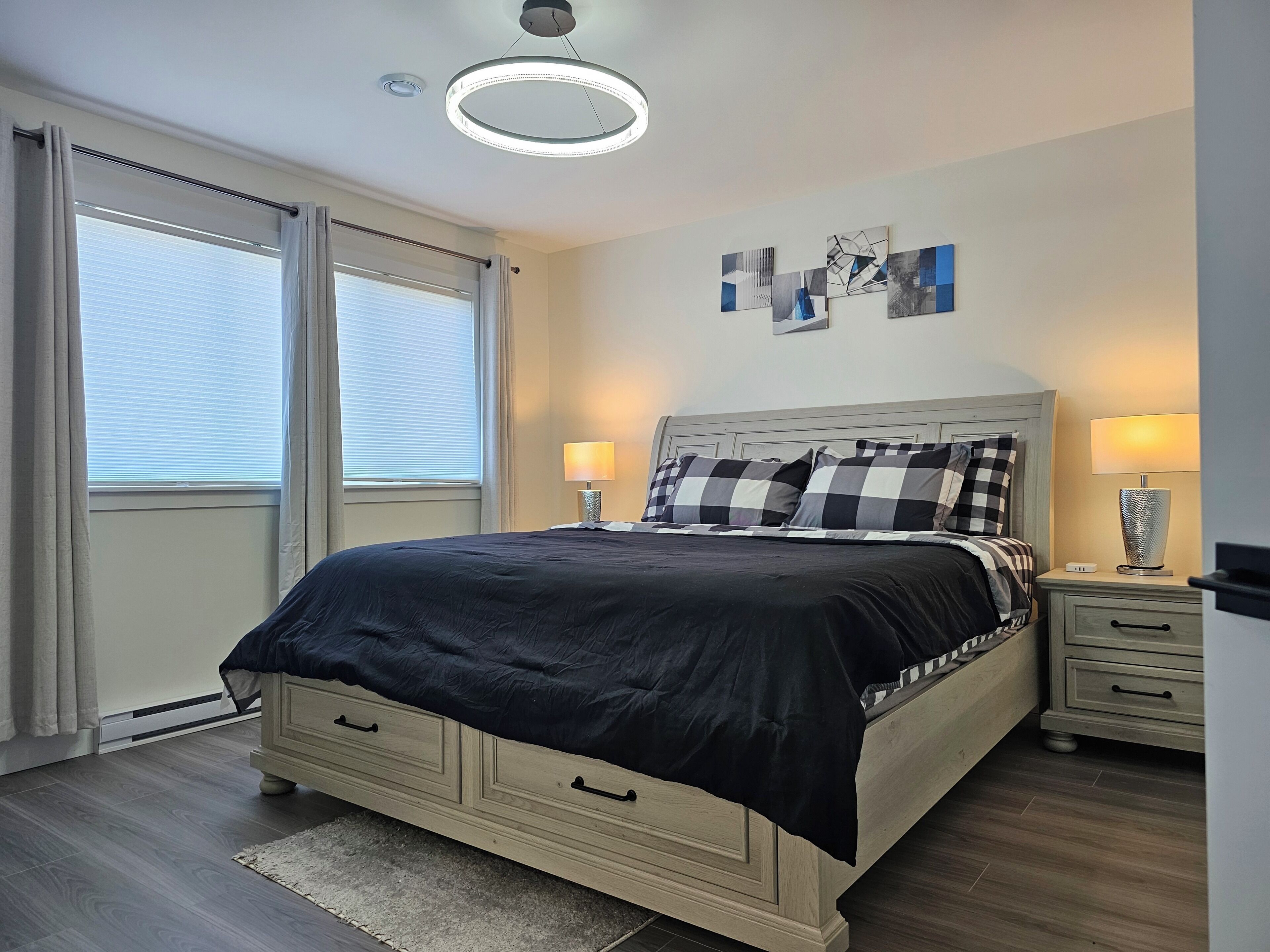 3 bedrooms, iron/ironing board, free WiFi, bed sheets