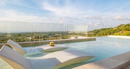 PROMO - Spacious 4BR Private Villa in Uluwatu – Pool, Gym & Ocean View