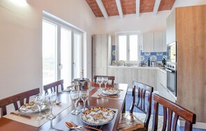 Dining - Nice apartment in Laureana Cilento (Laureana Cilento)