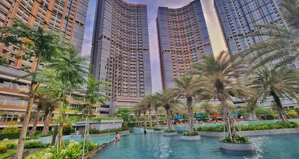 By The Pool By SanLiving - 3BR - PIK