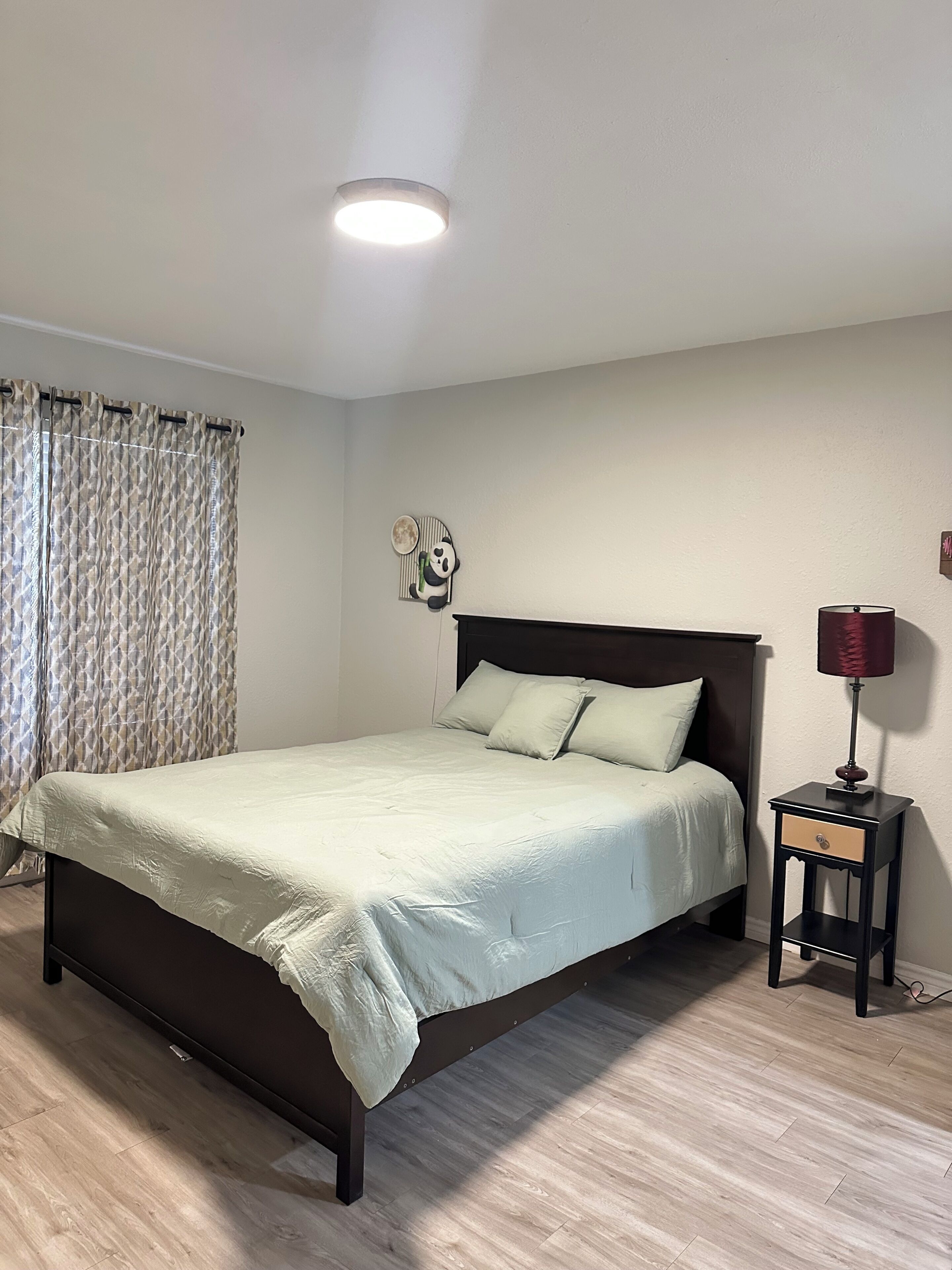 Desk, iron/ironing board, free WiFi, bed sheets