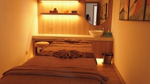 Sauna, masajes con piedras calientes, tratamientos faciales 