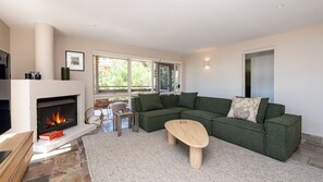 Unclassified image, 3 of 36, button - Moonah Sands in Sorrento (Sorrento)