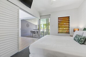 2 bedrooms, iron/ironing board, WiFi, bed sheets - Elevated Noosa Escape: Heated Pool + Walk to River (Noosa Region)
