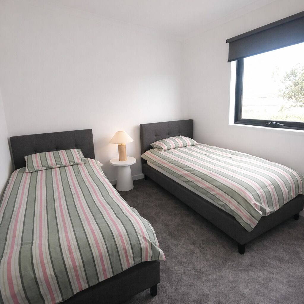 Deluxe House, 4 Bedrooms | Bed sheets