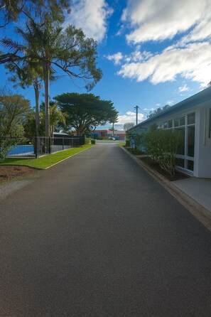 Property grounds - Holiday Lifestyle Cowes (Cowes)