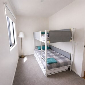 Deluxe Cabin, 3 Bedrooms - Holiday Lifestyle Cowes (Cowes)