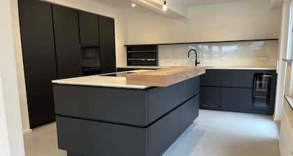 mit Pool by Interhome