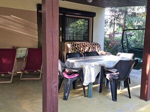 Unclassified image, 3 of 26, button - mit eingezäuntem Grundstück am Wasser by Interhome (Piotrków Kujawski)