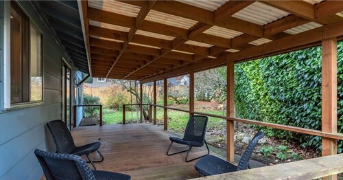 3-bedroom house in amazing Tacoma near JBLM