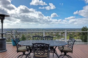 Outdoor dining - Home in the Sky! Relax in 4br/2ba Home with Amazing Panoramic SD views. (Spring Valley)