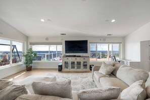 تلفزيون، مدفأة