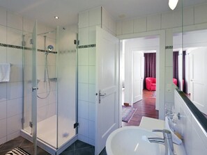 Towels - Haus Stirnemann/ Wohnung H-3 by Interhome (Weggis)