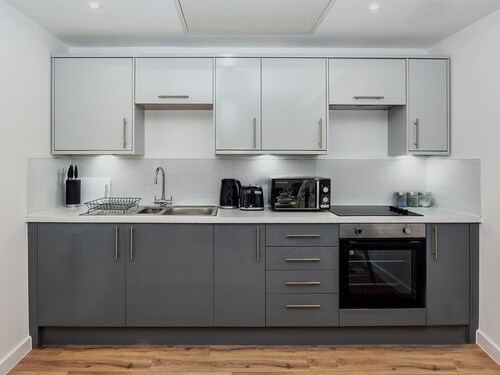 Brandneue, zentrale 2-Zimmer-Wohnung für 6 Gäste by Interhome