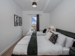 2 bedrooms, internet - Brandneue, zentrale 2-Zimmer-Wohnung für 6 Gäste by Interhome (Preston)