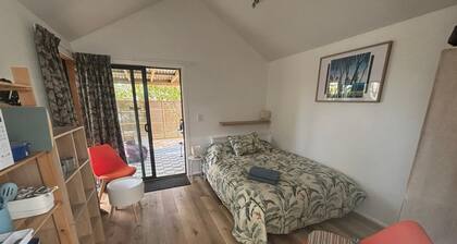 Māpua Cabbage Trees, a cosy and private Cabin near the village centre