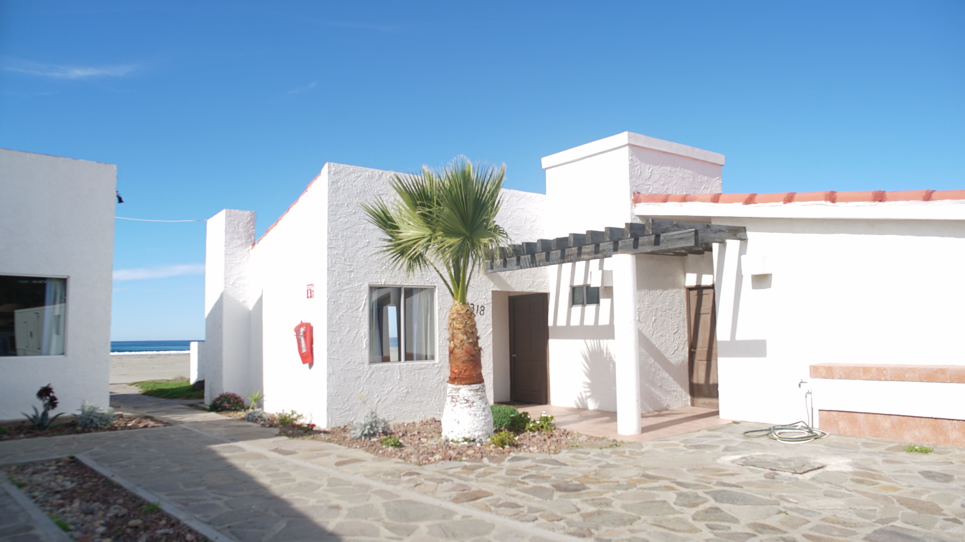 Villa, patio, vista a la playa | Exterior