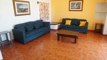 Vila luxo, varanda, vista para a praia | Área de estar