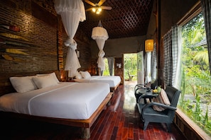 Family Double Room | Desk, blackout drapes, free WiFi, bed sheets - Mekong Silt Ecolodge (Can Tho)