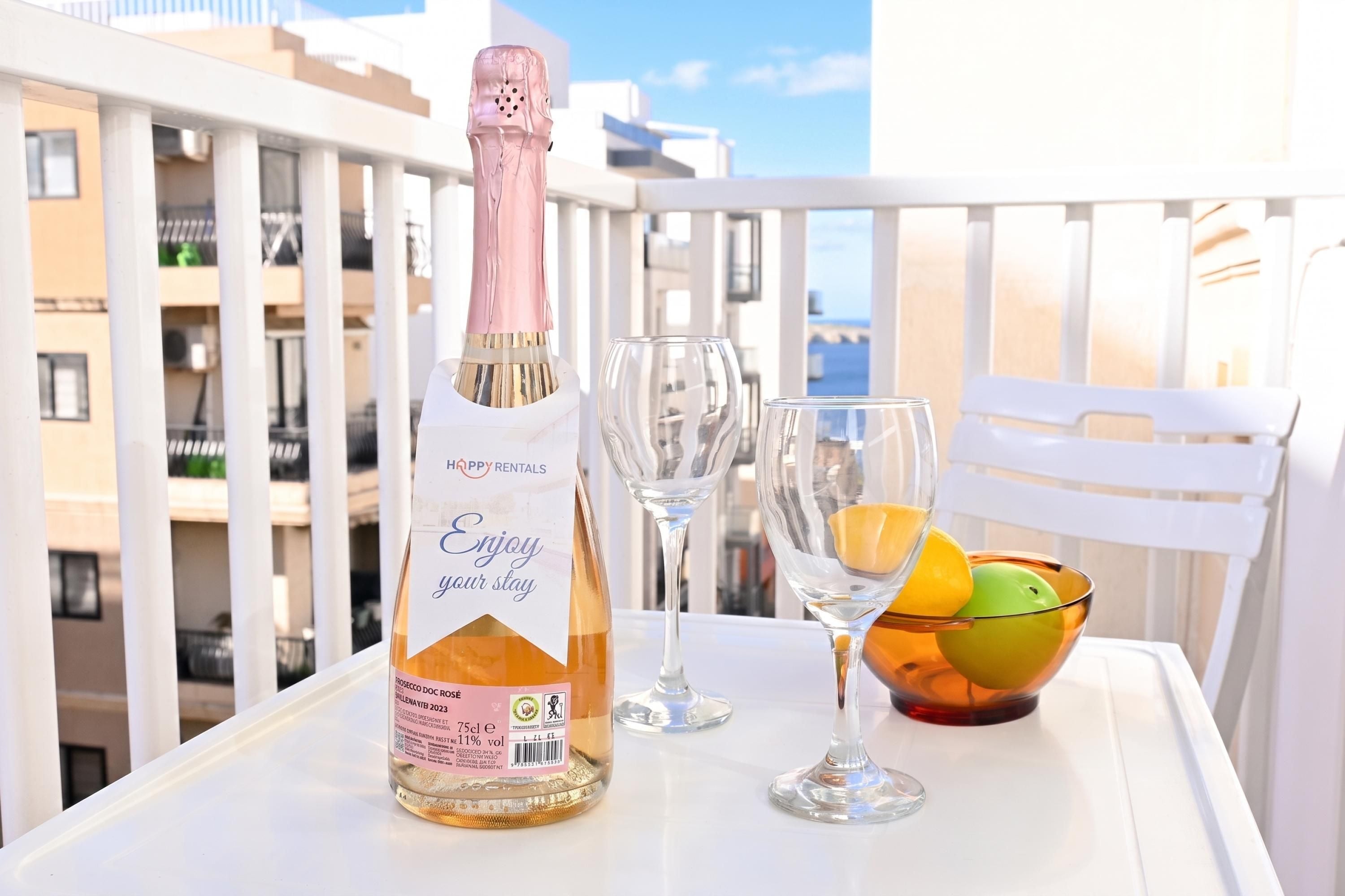 Family Apartment, 1 Bedroom, Balcony (Camelia Seaview 1 Bd Apart In St Paul) | Outdoor dining
