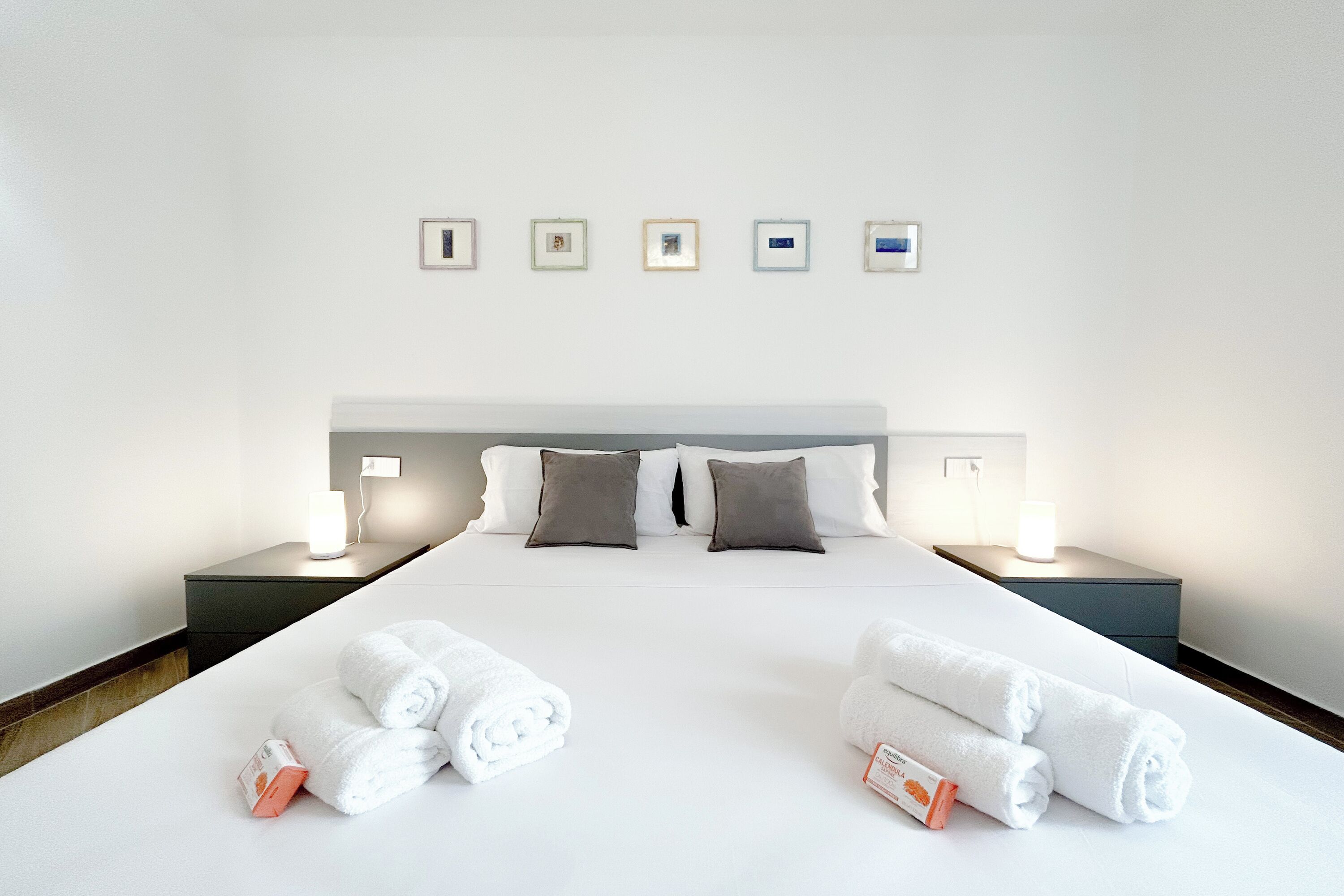 2 makuuhuonetta, Wi-Fi, vuodevaatteet