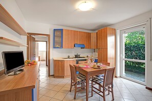 Standard Apartment, Multiple Bedrooms (Appartamento Gioale) | Dining - Appartamento Gioale (Riva del Garda)