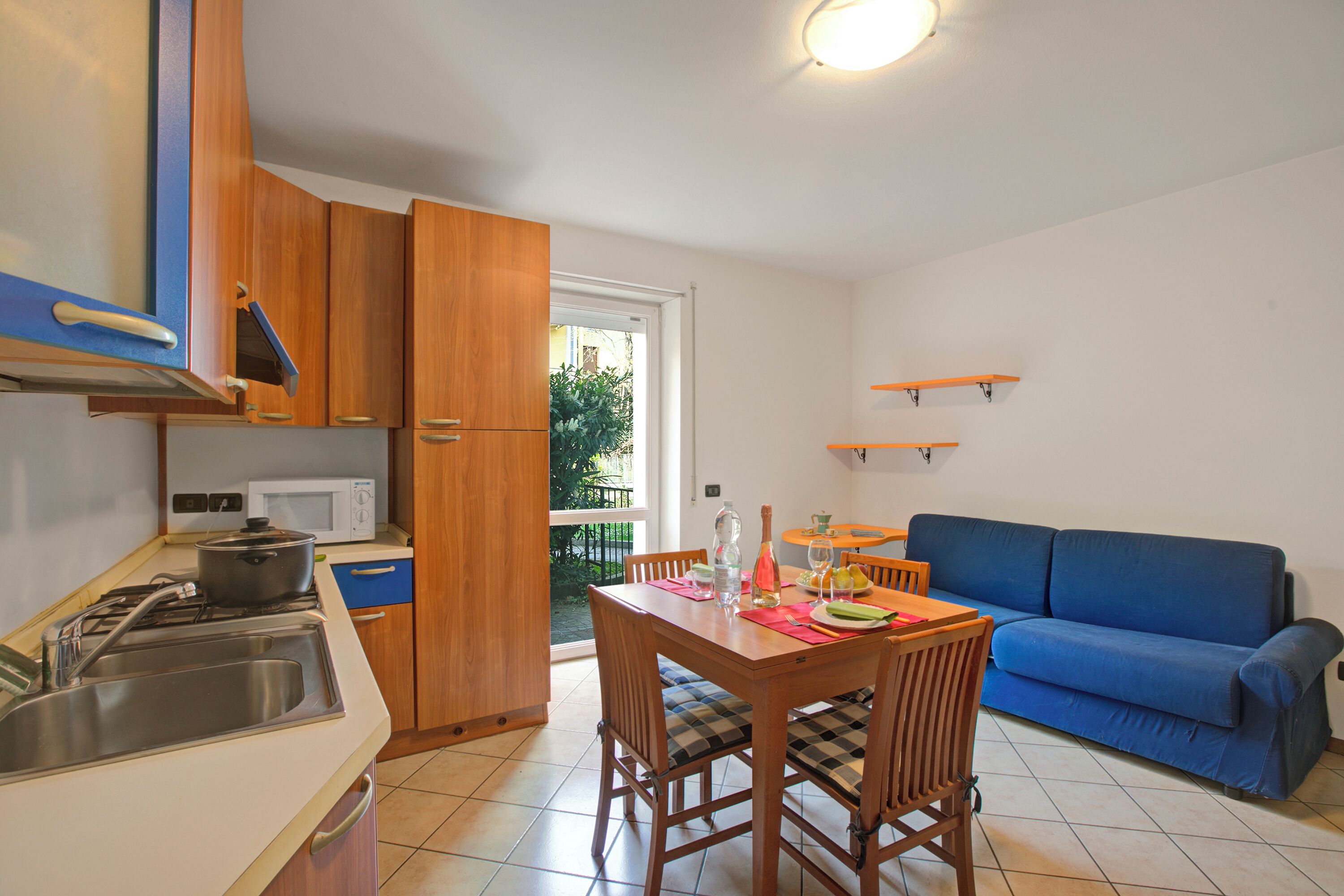 Standard Apartment, Multiple Bedrooms (Appartamento Gioale) | Private kitchen | Fridge, microwave, oven, stovetop