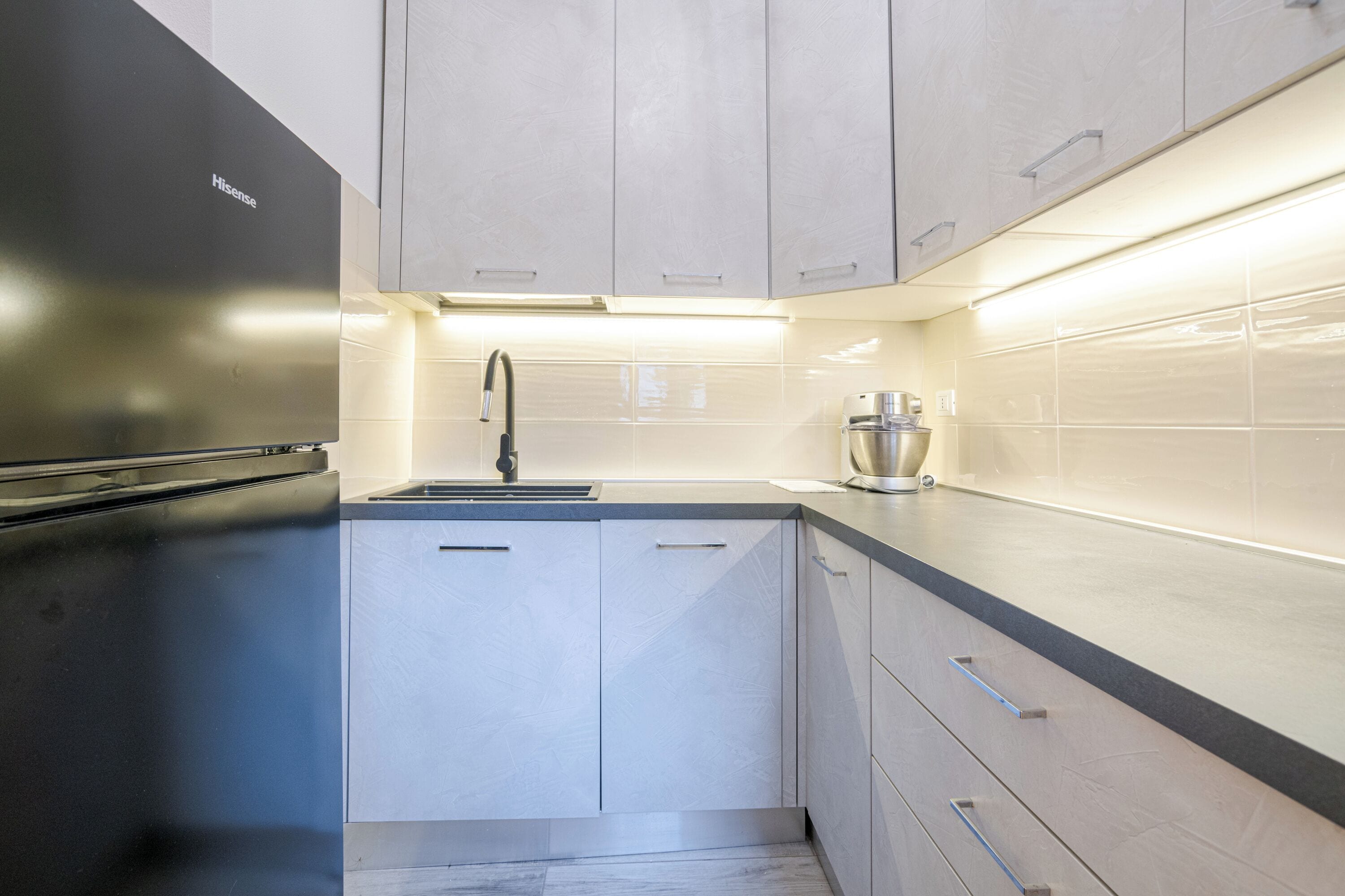 Family Apartment, Multiple Bedrooms, Mountainside (Casa Lauretta) | Private kitchen | Fridge, oven, stovetop, dishwasher