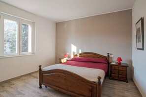 Unclassified image, 5 of 24, button - Casa Lauretta (Centro Valle Intelvi)