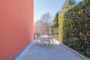 Appartement Familial, plusieurs chambres, côté montagne (Casa Lauretta) | Aire de pique-nique/barbecue