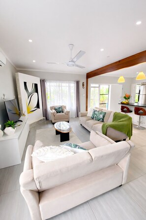 Unclassified image, 2 of 43, button - Marama Palms (Nadi)