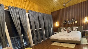 Ảnh chưa phân loại, 2 trong số 62 ảnh, nút