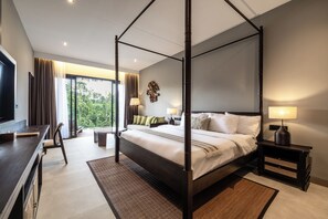 Exclusive Villa, Valley View | Premium bedding, minibar, in-room safe, desk - The Clifton Villas Ubud (Ubud)